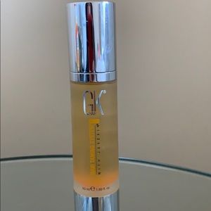 GK hair serum